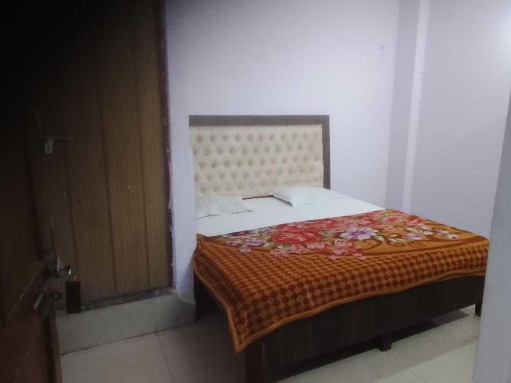Hotel Maharaja Inn By Wb Inn Kanpur Luaran gambar